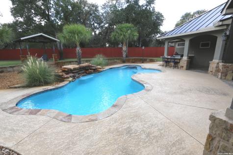 157 Bucks Lane La Vernia TX 78121