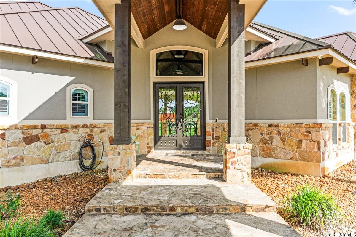 157 Bucks Lane La Vernia TX 78121