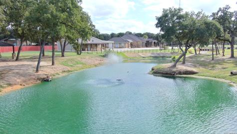 157 Bucks Lane La Vernia TX 78121
