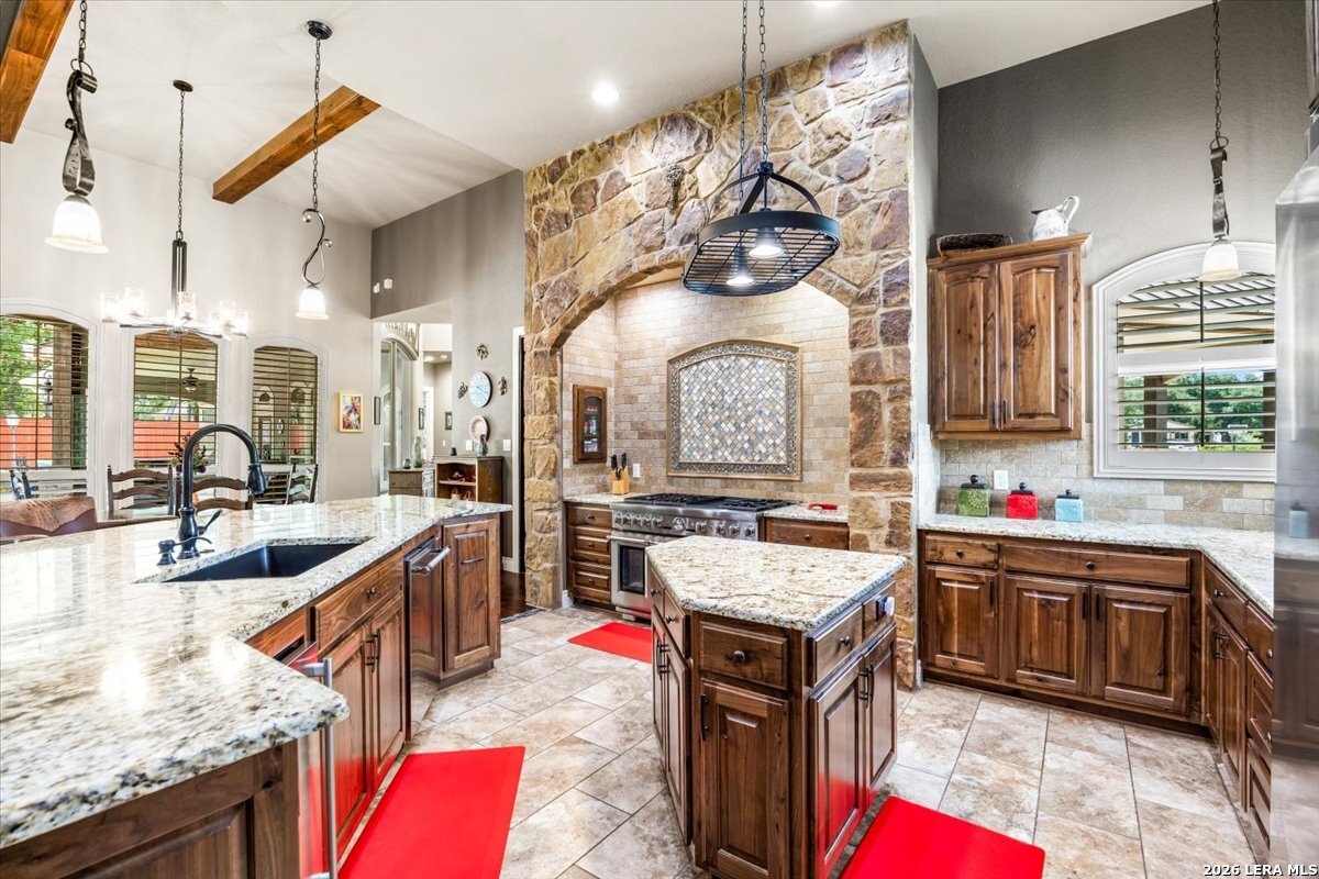 157 Bucks Lane La Vernia TX 78121