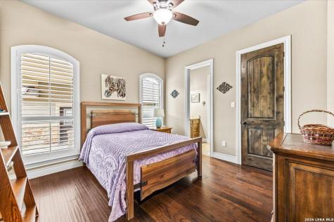 157 Bucks Lane La Vernia TX 78121