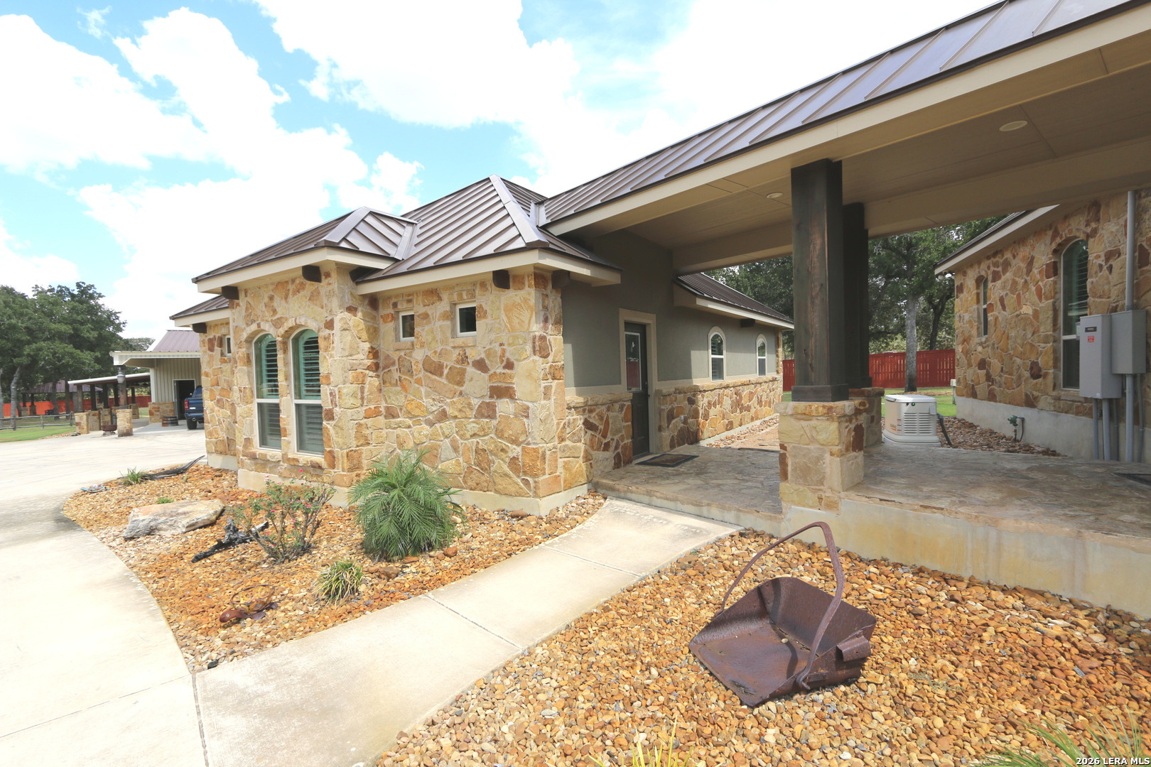 157 Bucks Lane La Vernia TX 78121