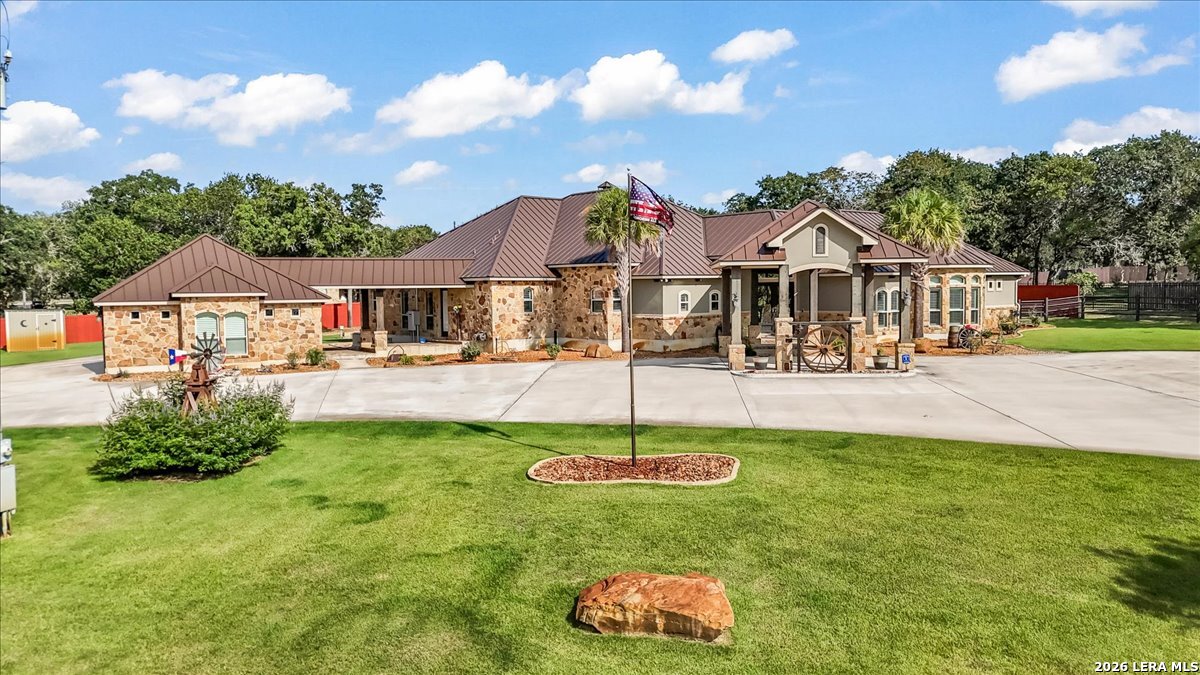 157 Bucks Lane La Vernia TX 78121