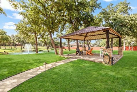 157 Bucks Lane La Vernia TX 78121