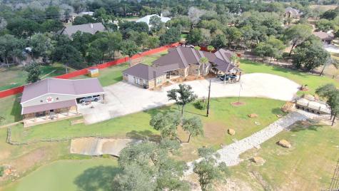 157 Bucks Lane La Vernia TX 78121