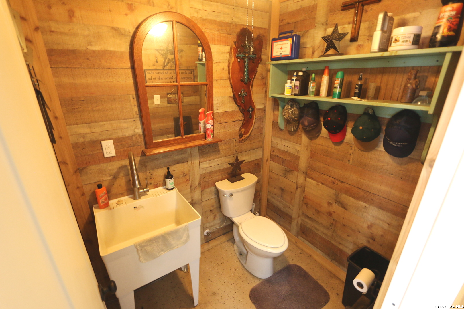 157 Bucks Lane La Vernia TX 78121