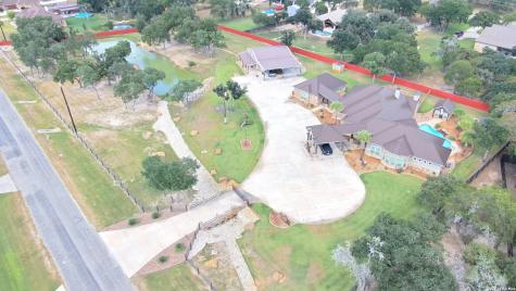 157 Bucks Lane La Vernia TX 78121