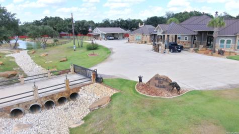 157 Bucks Lane La Vernia TX 78121