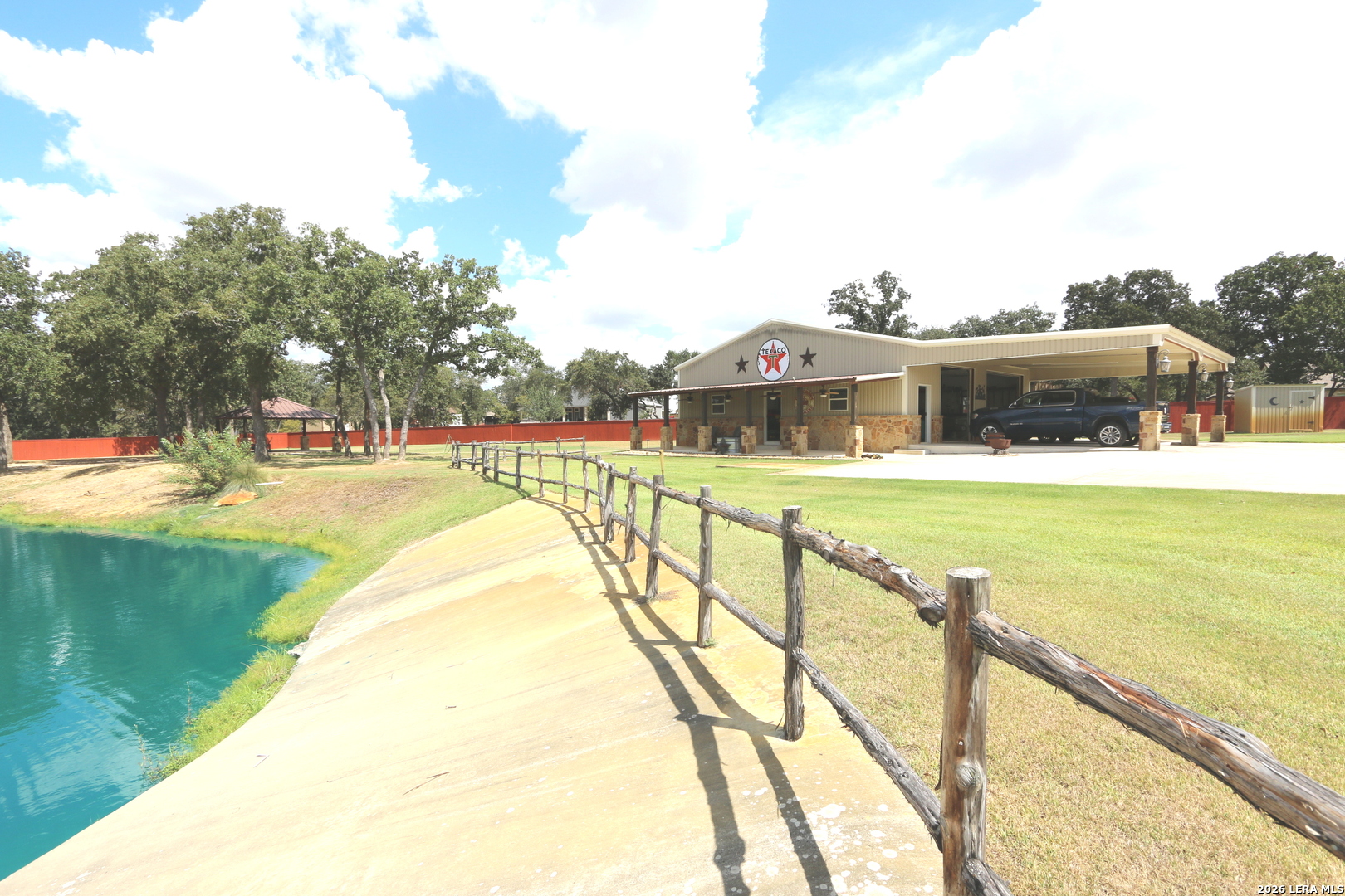 157 Bucks Lane La Vernia TX 78121