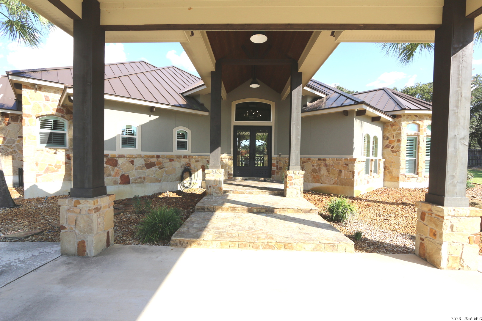 157 Bucks Lane La Vernia TX 78121
