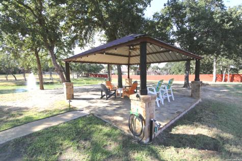 157 Bucks Lane La Vernia TX 78121