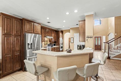 218 Enchanted Hill San Antonio TX 78260