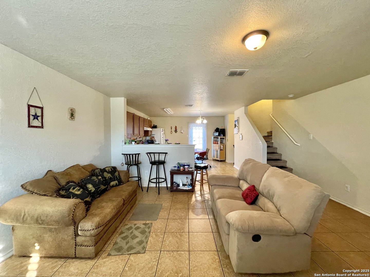 910 Absolon Farm San Antonio TX 78228