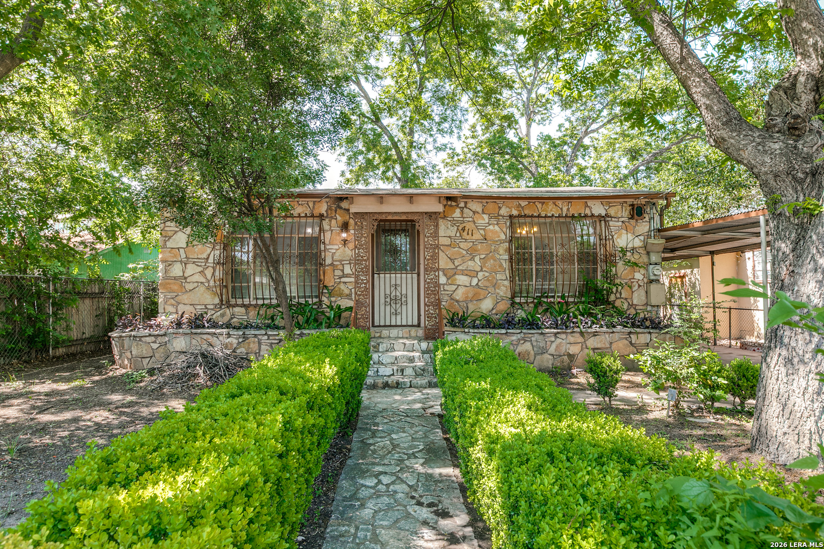 411 School Street San Antonio TX 78210
