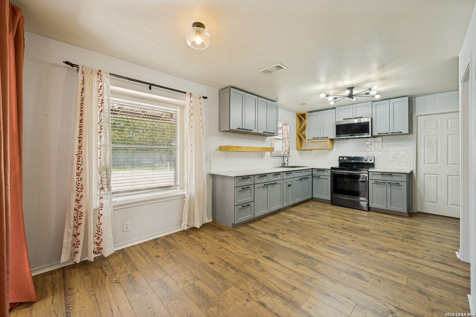 5003 Brazoswood San Antonio TX 78244