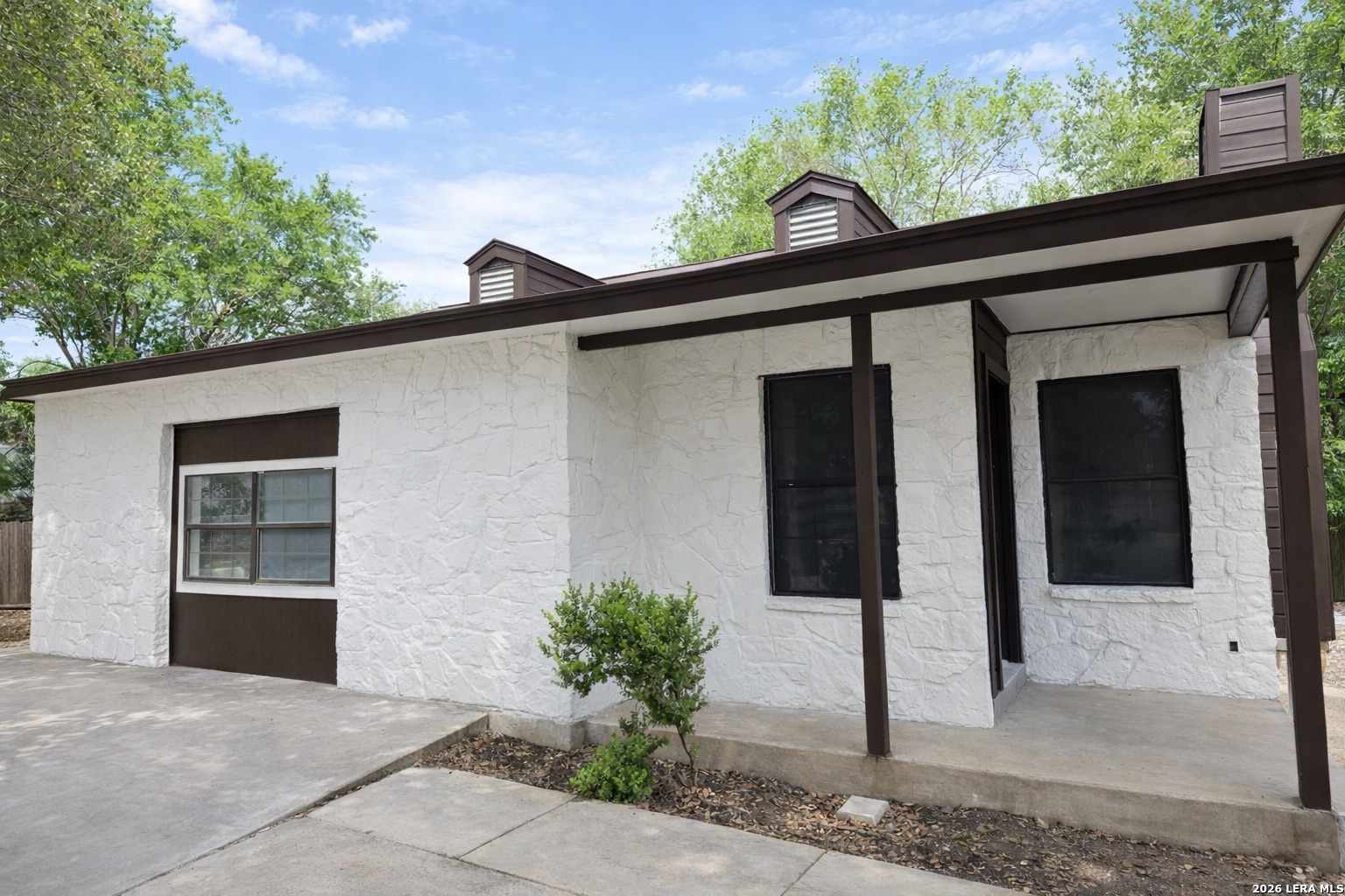 507 W 5th Street Converse TX 78109