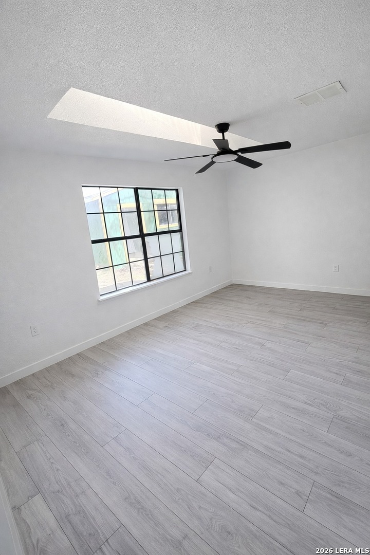 507 W 5th Street Converse TX 78109