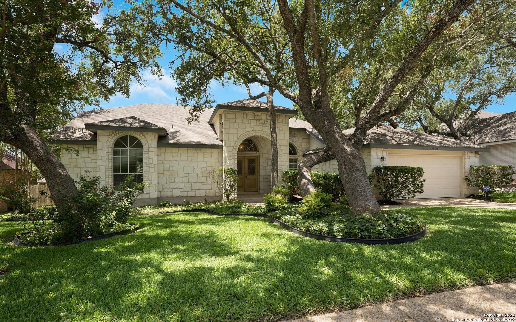 16235 Deer Crest San Antonio TX 78248