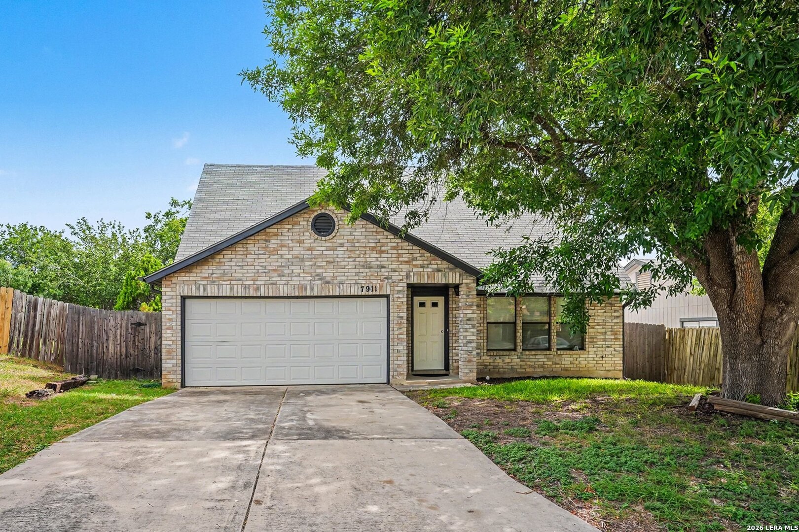 7911 Oval Meadows San Antonio TX 78244