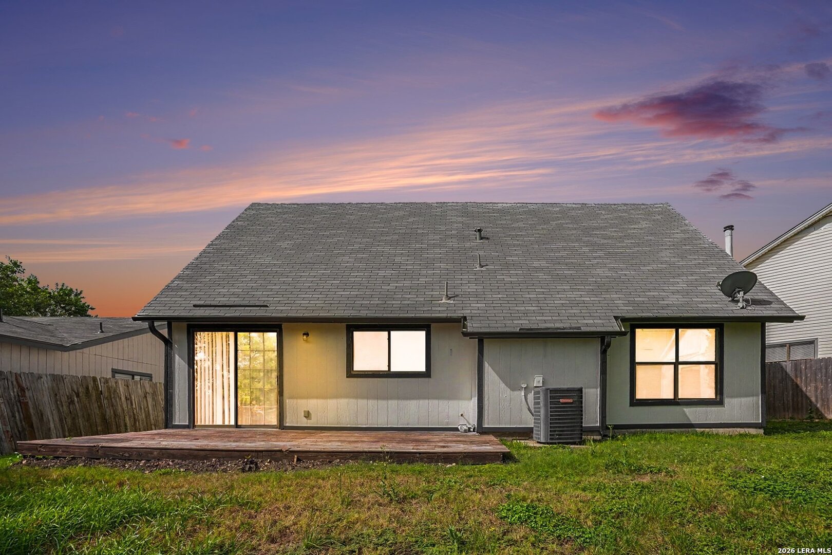 7911 Oval Meadows San Antonio TX 78244