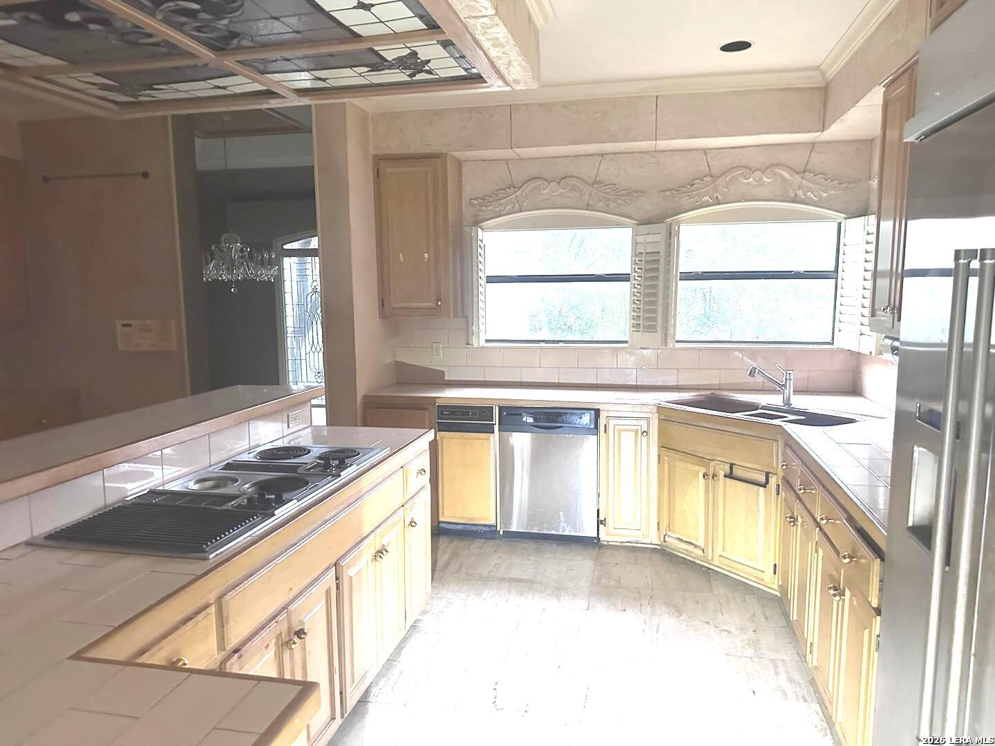 1403 Fortune Hill San Antonio TX 78258