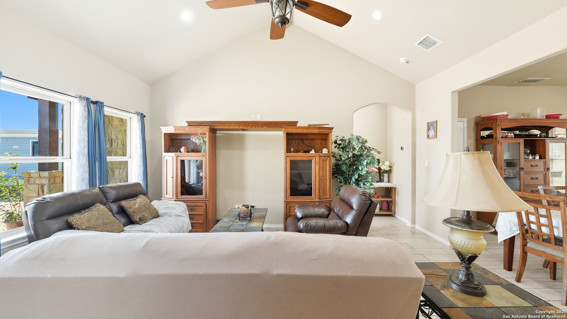 166 Charismatic New Braunfels TX 78130