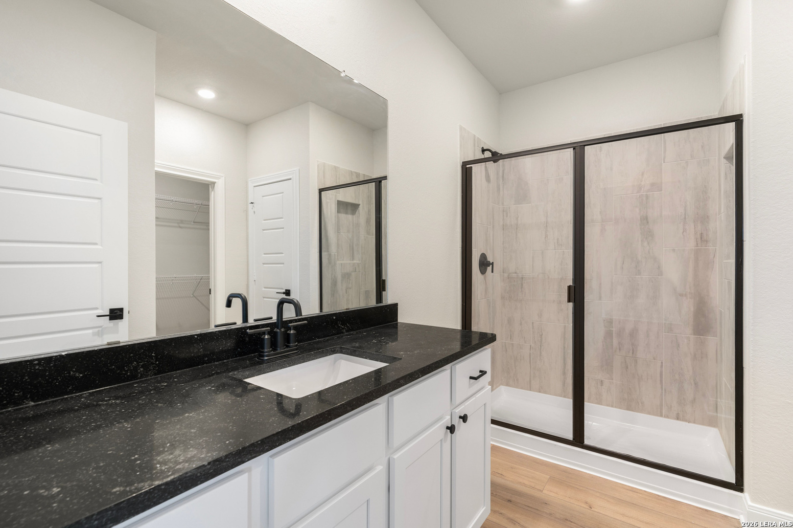 6607 Thorpe Hollow Converse TX 78109