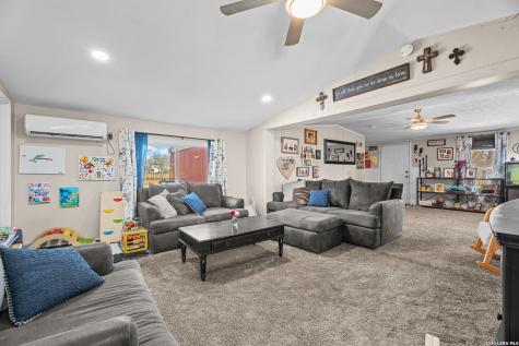 248 Pr 4381 Harwood TX 78632
