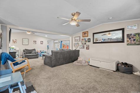248 Pr 4381 Harwood TX 78632