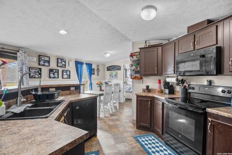 248 Pr 4381 Harwood TX 78632