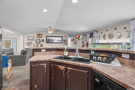 248 Pr 4381 Harwood TX 78632
