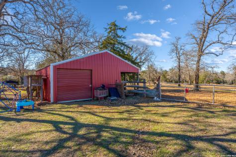 248 Pr 4381 Harwood TX 78632