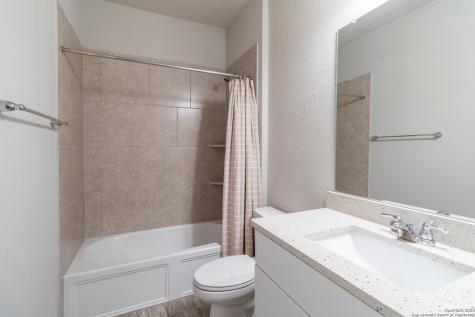 8939 Trail Dust San Antonio TX 78254