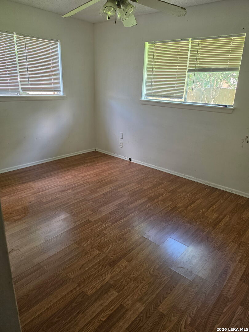 4426 Jamestown San Antonio TX 78220