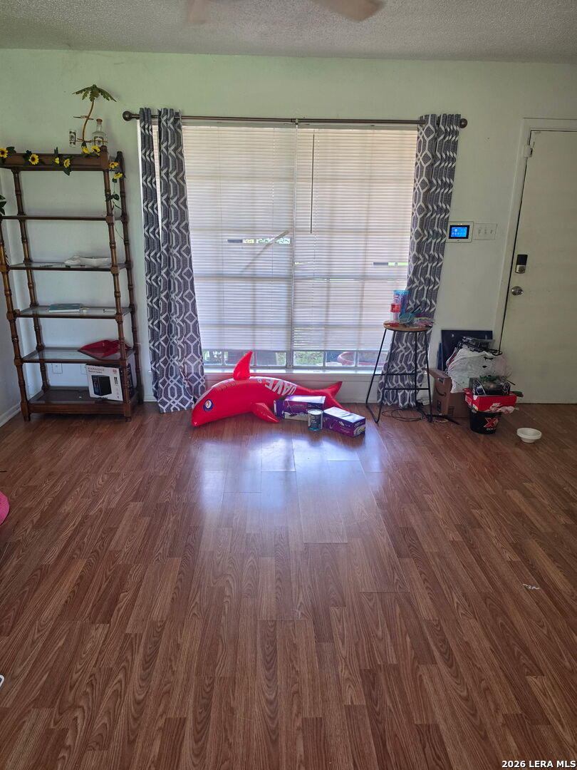 4426 Jamestown San Antonio TX 78220