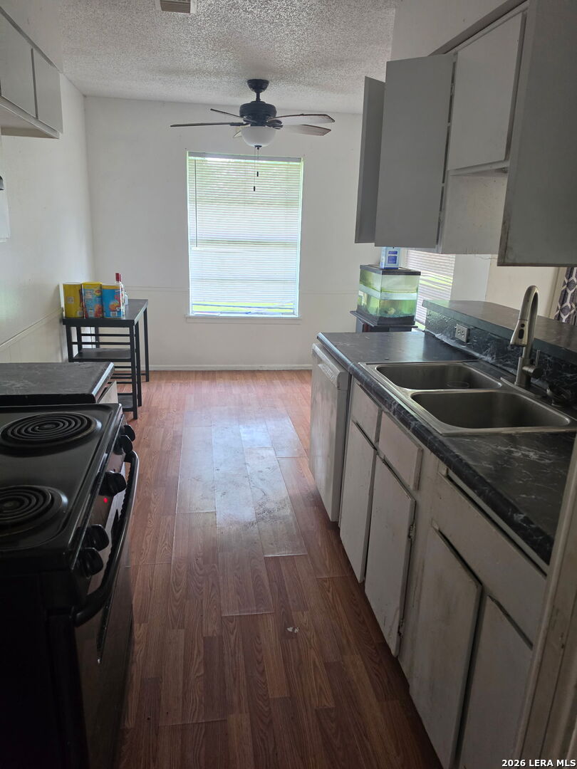 4426 Jamestown San Antonio TX 78220