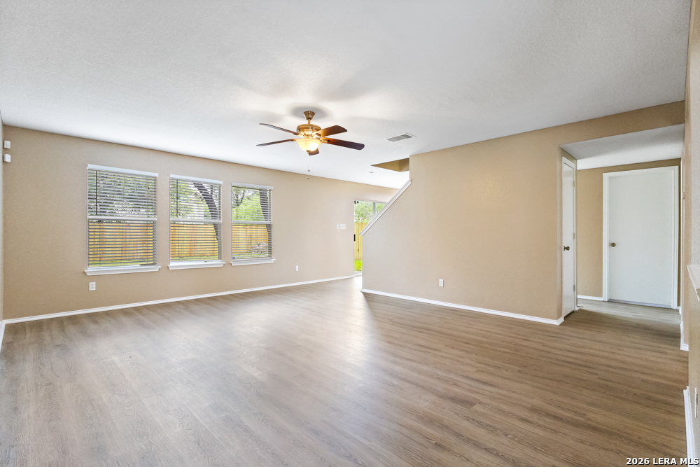 10431 Manor Creek San Antonio TX 78245