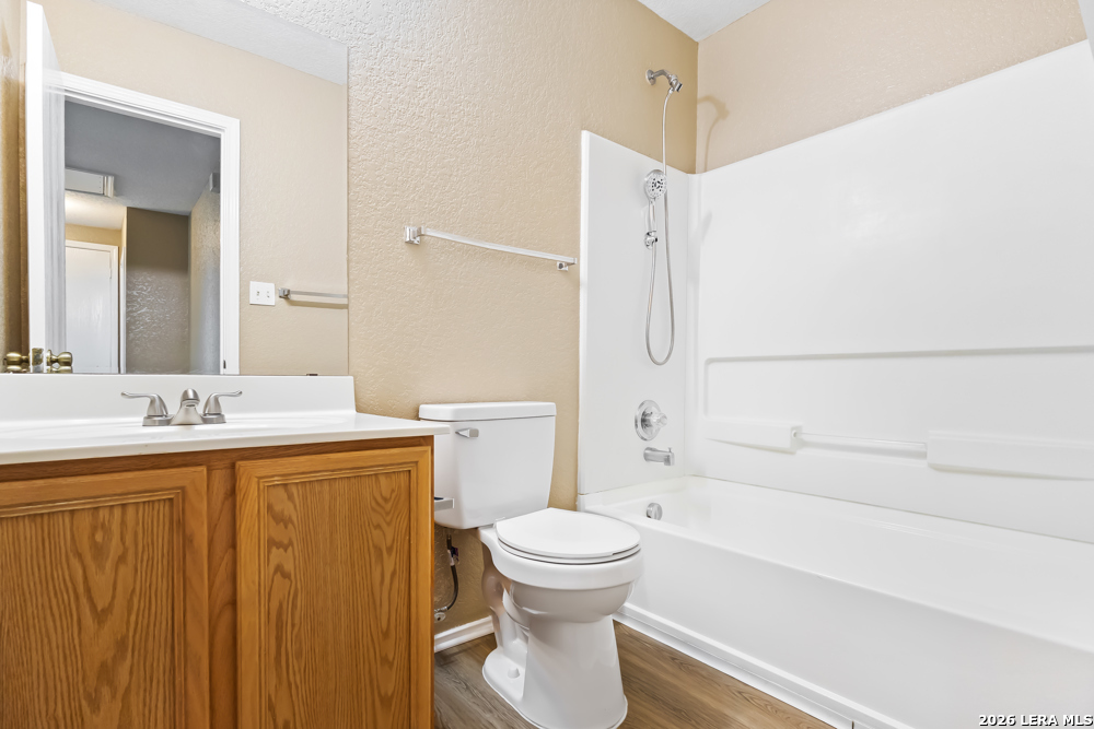 10431 Manor Creek San Antonio TX 78245