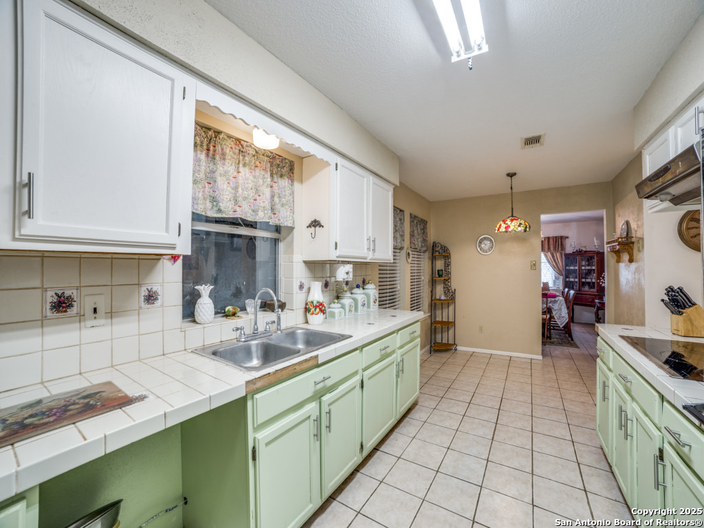 341 Oriente Pleasanton TX 78064