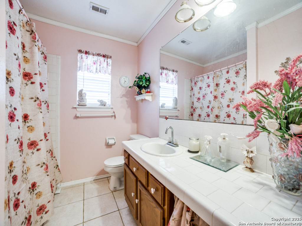 341 Oriente Pleasanton TX 78064