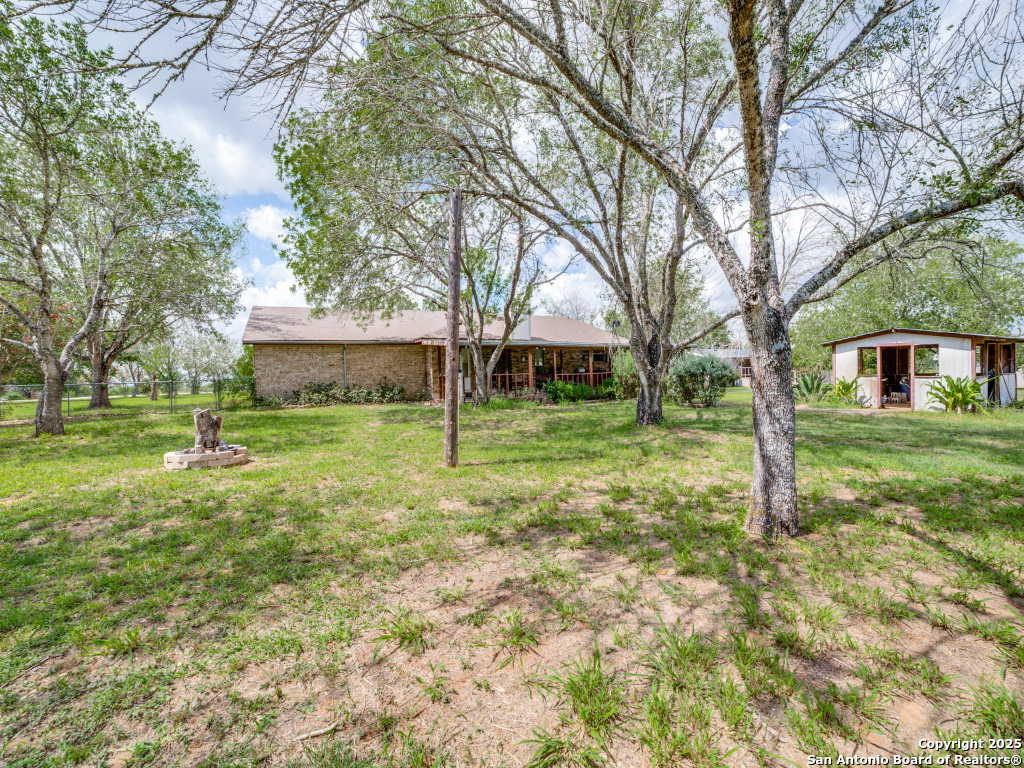 341 Oriente Pleasanton TX 78064