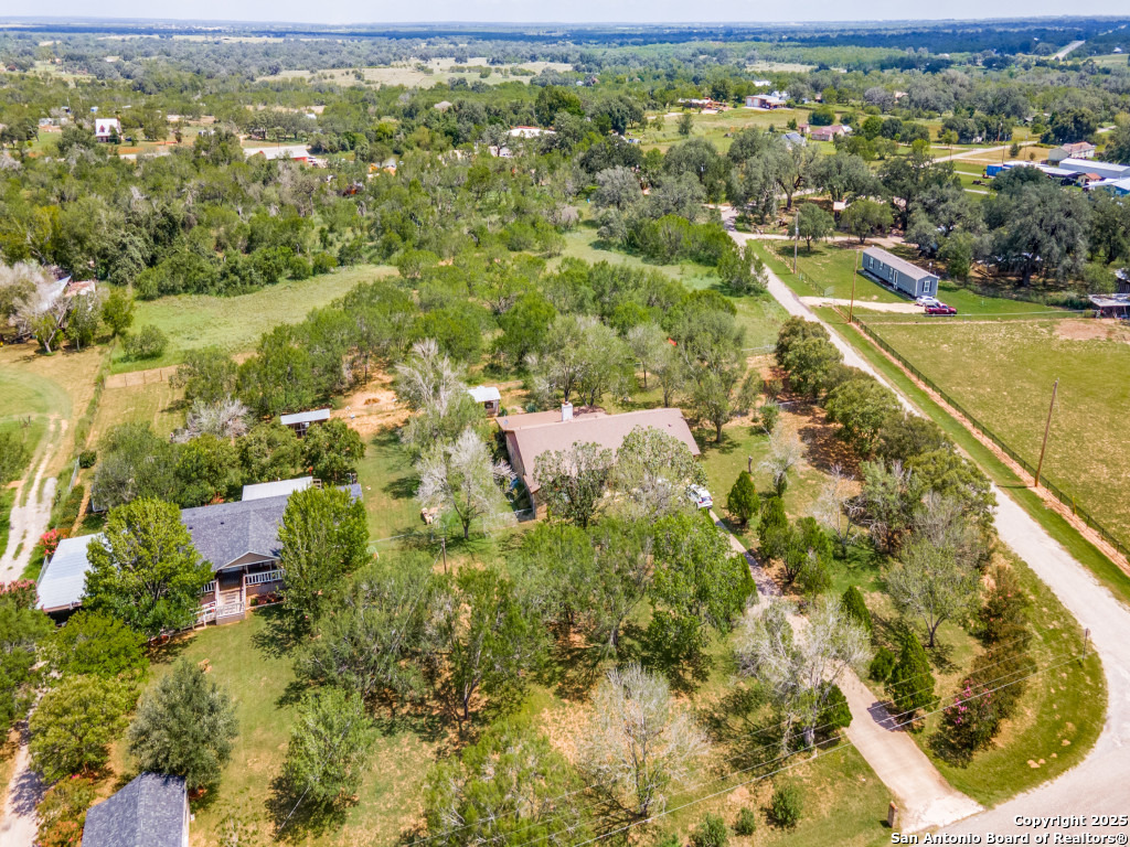341 Oriente Pleasanton TX 78064