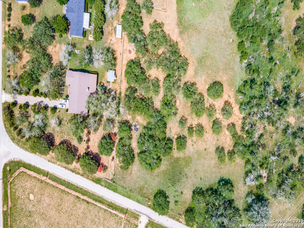 341 Oriente Pleasanton TX 78064