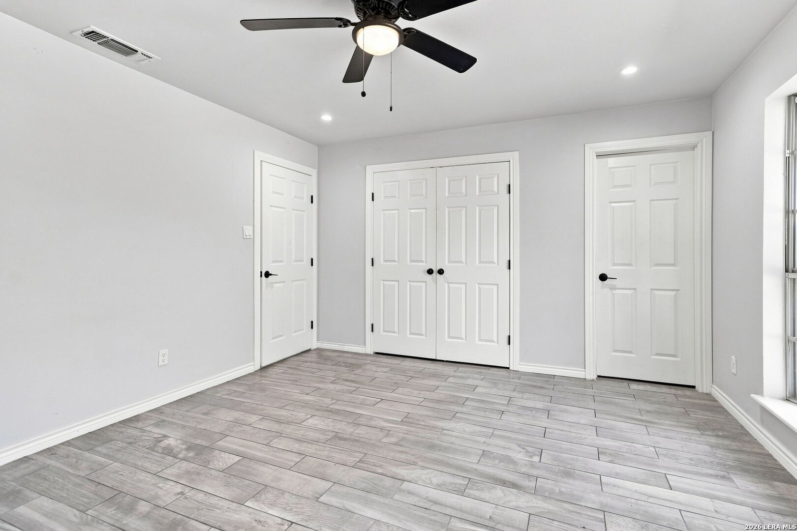 8242 Meadow Swan Street San Antonio TX 78251