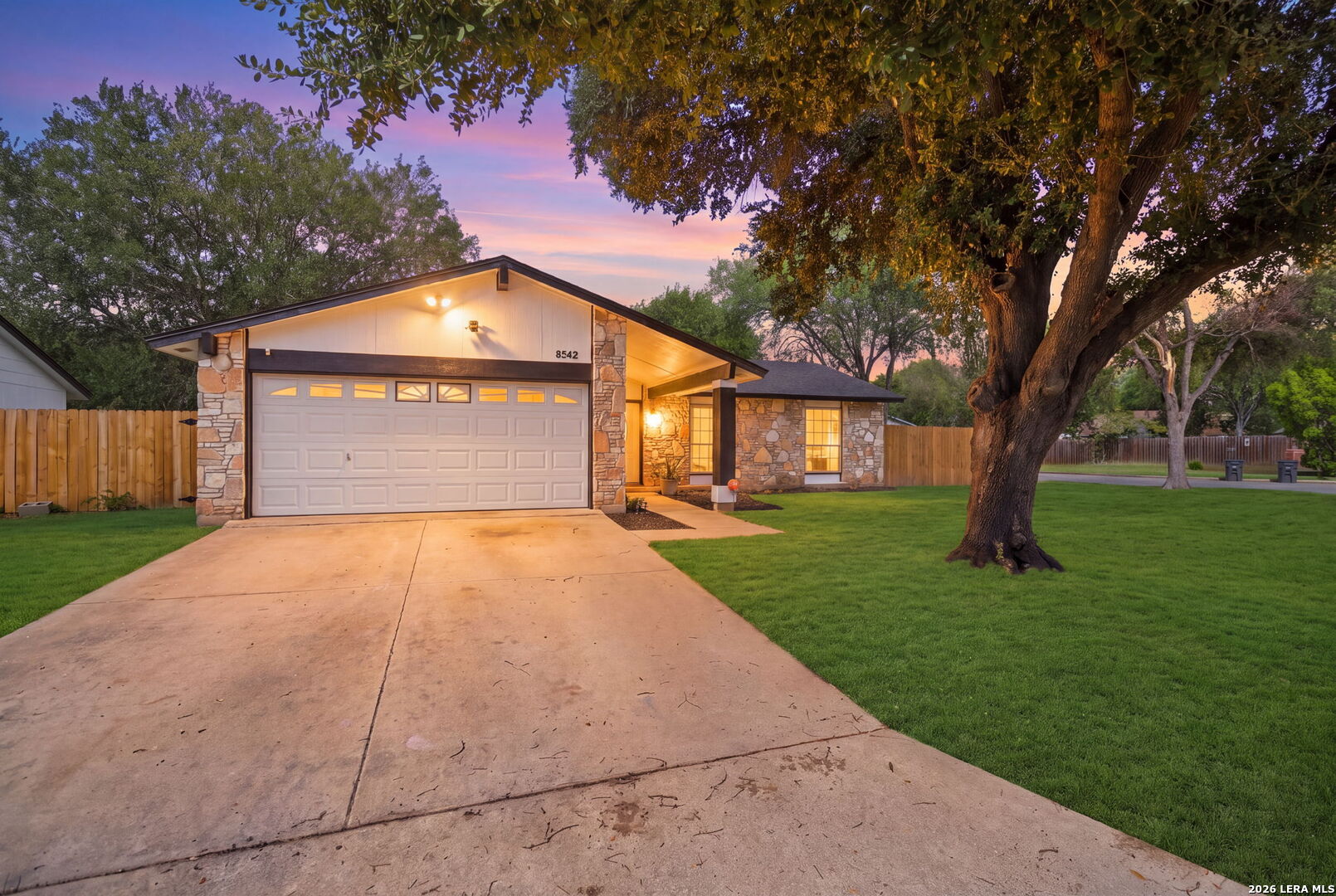 8242 Meadow Swan Street San Antonio TX 78251