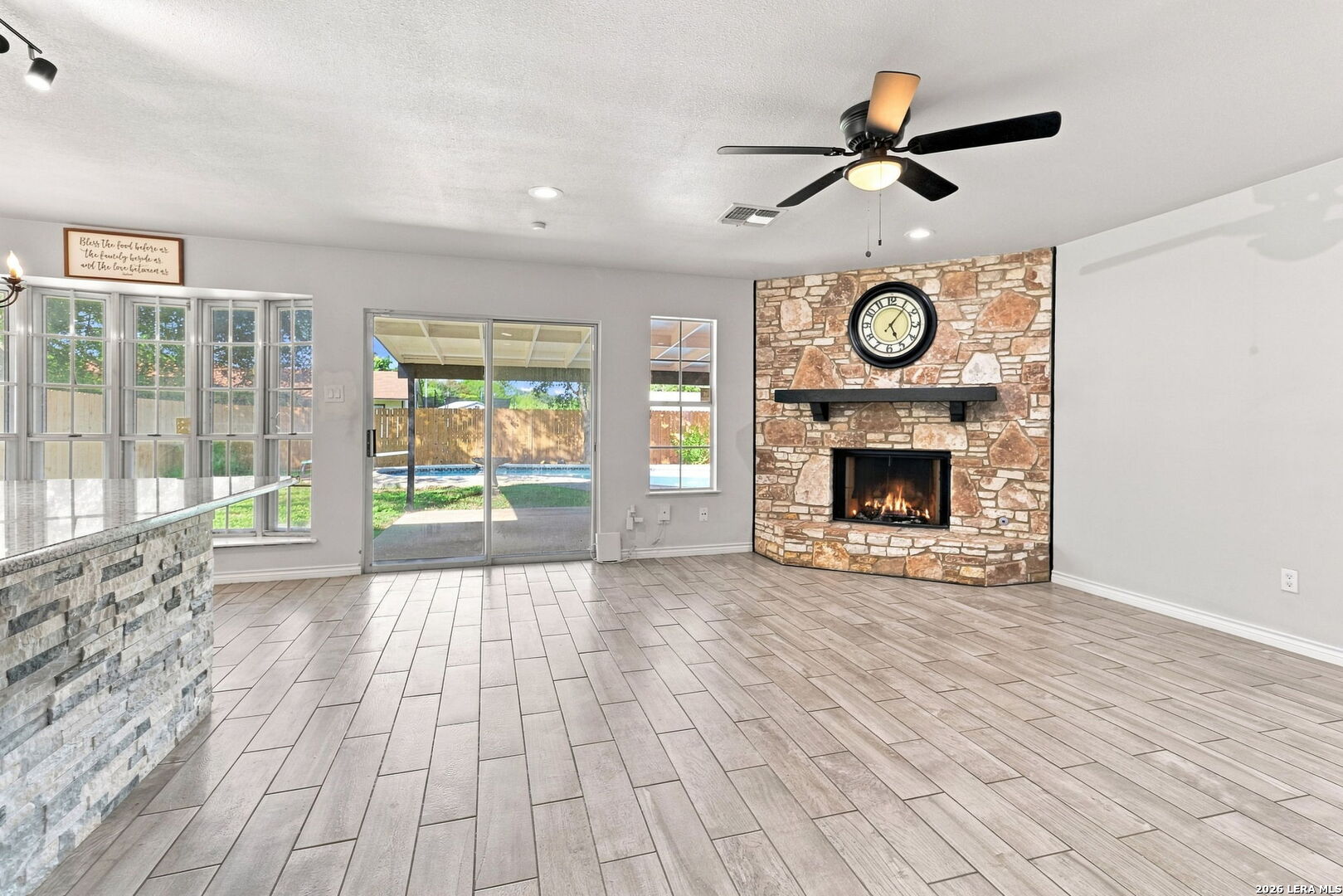 8242 Meadow Swan Street San Antonio TX 78251