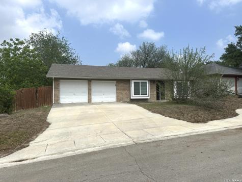 5022 Crestwood Drive Schertz TX 78108