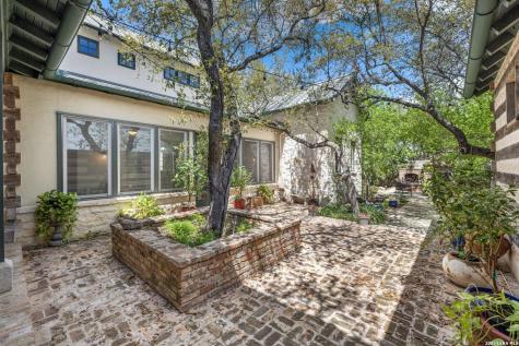 114 Turnberry San Antonio TX 78230