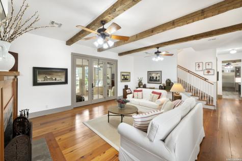 114 Turnberry San Antonio TX 78230