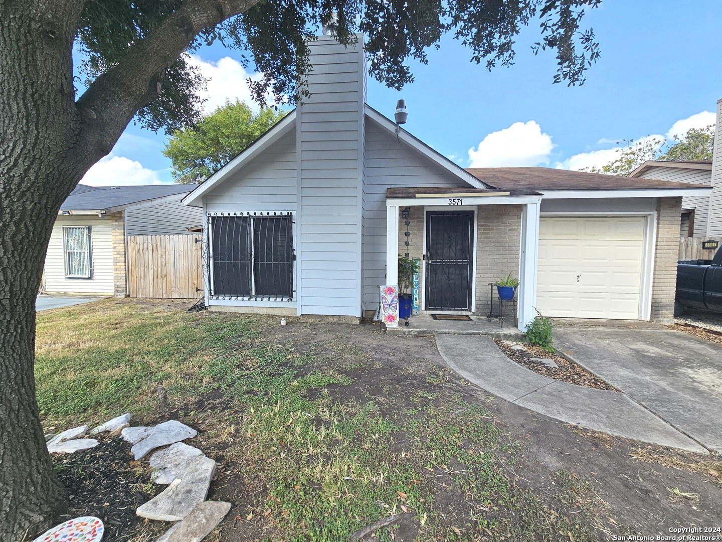 3571 Bottomless Lake San Antonio TX 78222